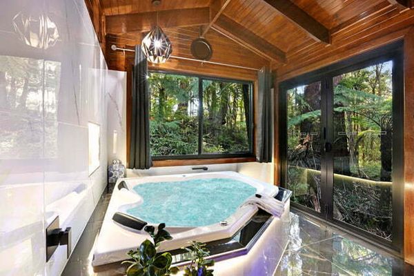 Mouses House Gold Coast spa