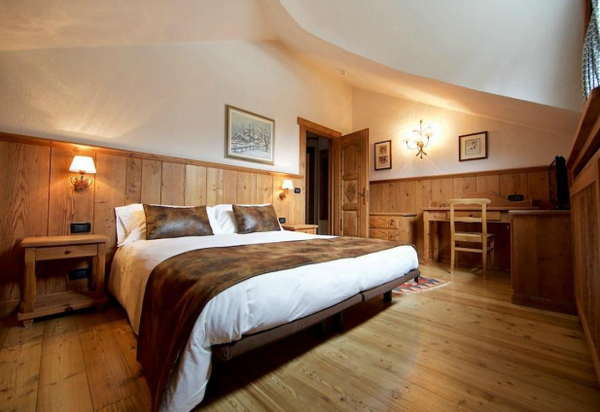 Bouton hotel bedroom