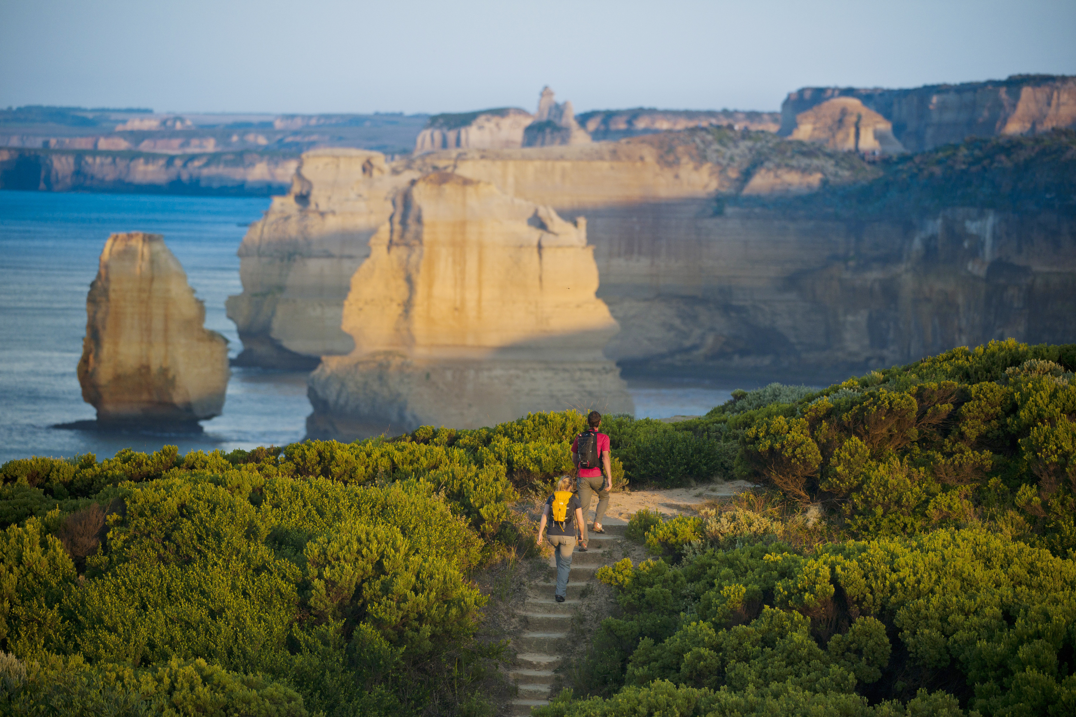 Couple hiking on the Great Ocean Walk