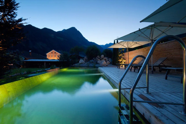 Hotel Interegger Austria pool Matrei