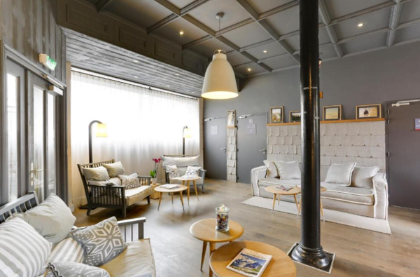 Hotel Le Faucigny living room