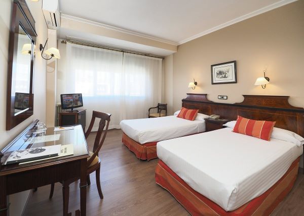 Hotel Rias Bajas Bedroom