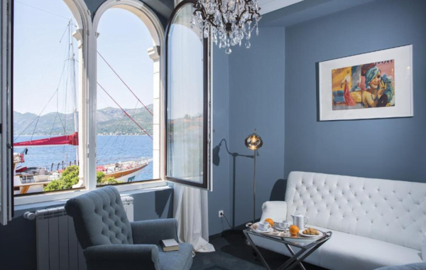 Hotel de la Ville Korcula room with view 2small