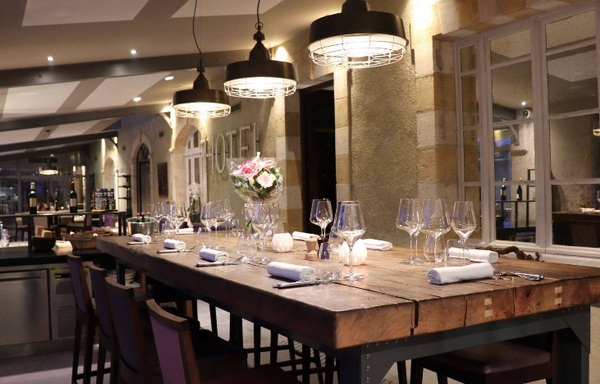 Les Glycines restaurant