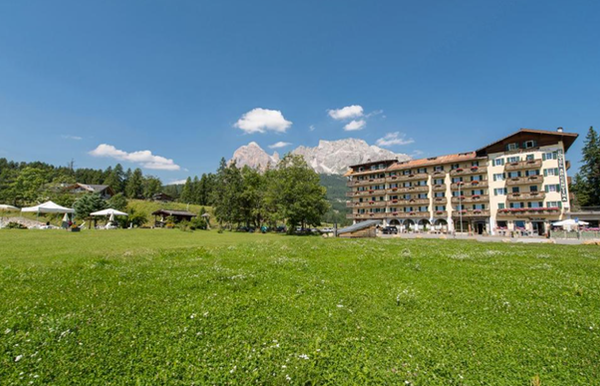 Outside Villa Argentina