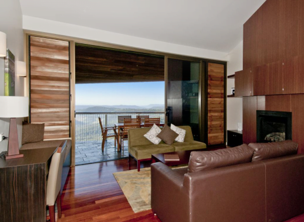 Skylodges Binna Burra loungeroom
