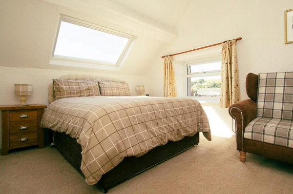 Stonehouse farm bedroom