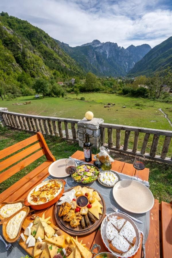 Hotel Alpet Terrace view