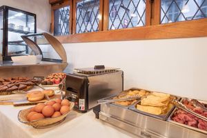 Provence From the Alps to the Sea Highlights - 5 Days food