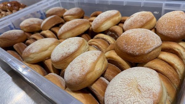 Coast to Coast: Best Available B&B’s and Guesthouses - 16 Days food