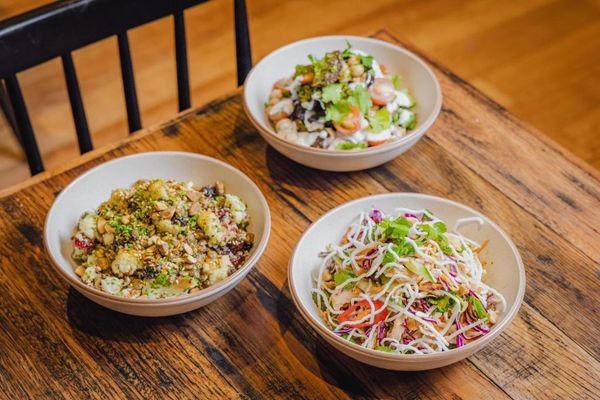 Cradle Mountain & Lake St Clair Walk - 6 Days food