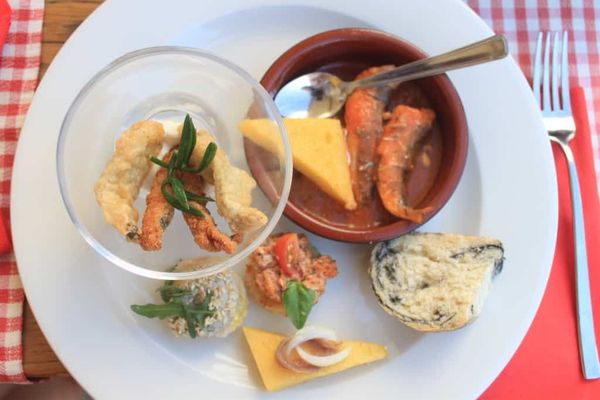 Croatia: Split to Dubrovnik and the Islands - 7 Days food