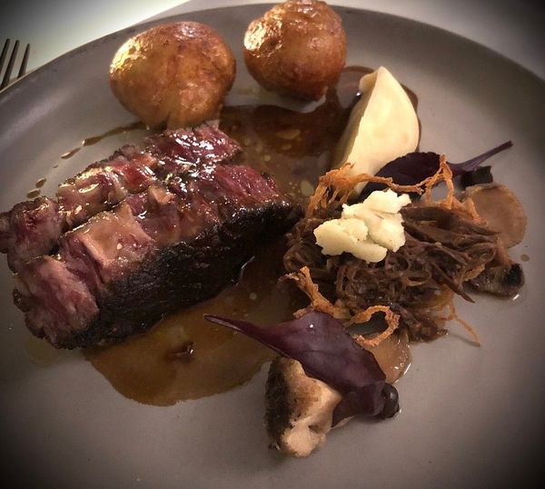 Blue Mountains Traverse Lux - 7 Days food